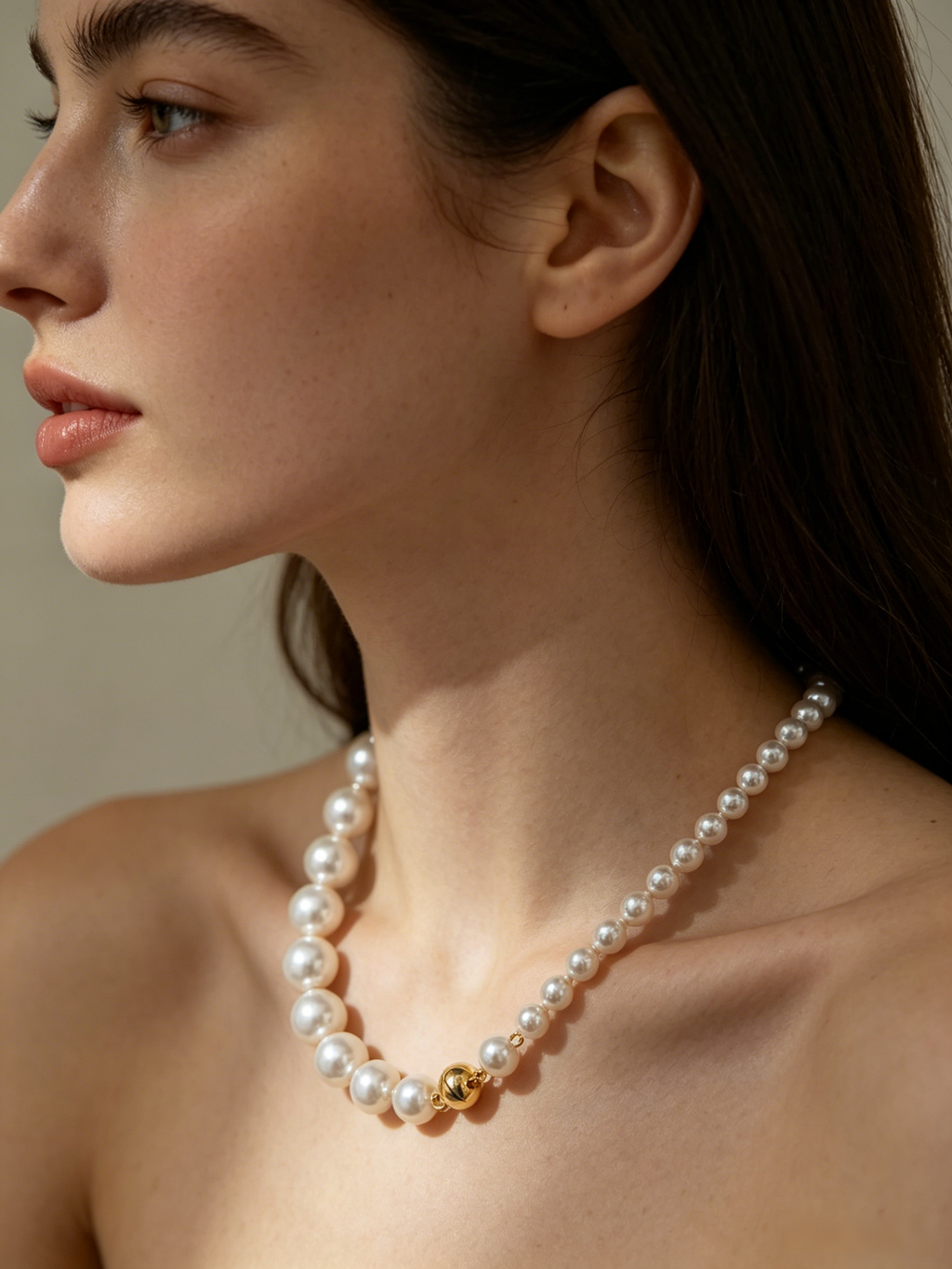 14K Gold Filled Magnetic Ball Asymmetric Pearl Necklace