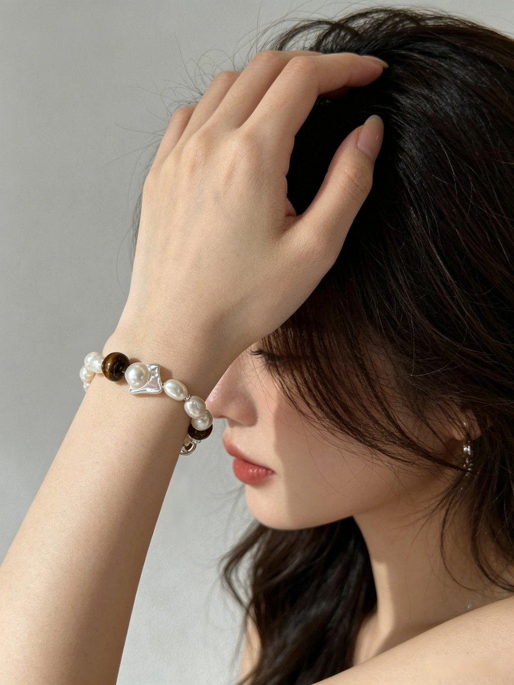 Vintage Amber Tone Baroque Pearl Bracelet