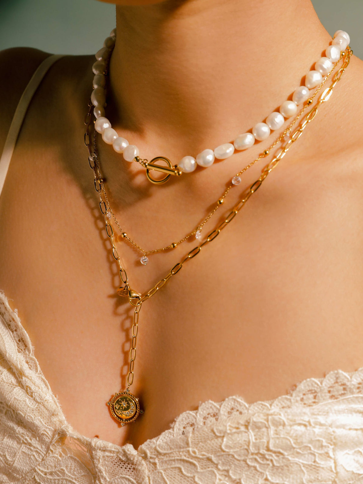 Pearls OT chain