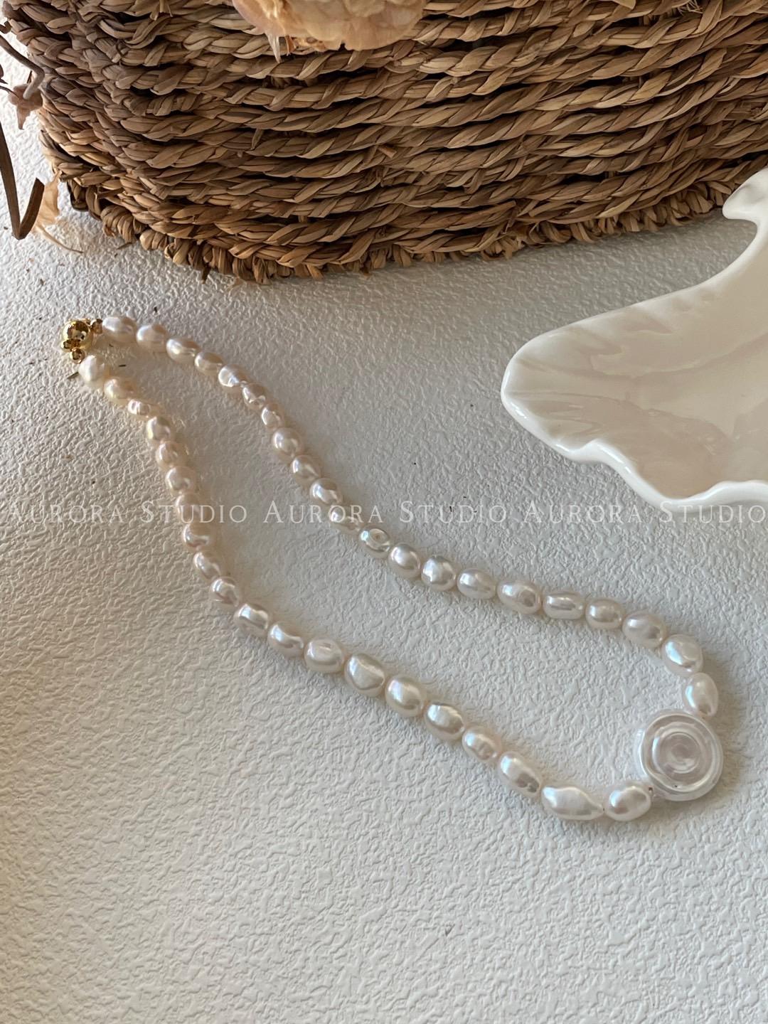 Roman Antiquity Baroque Pearl Choker